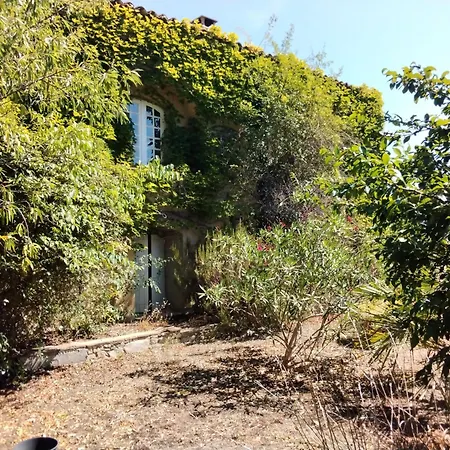 Apartmán Le Domaine Du Soulier -gite Et D'hotes - La Maison Du Gardien *