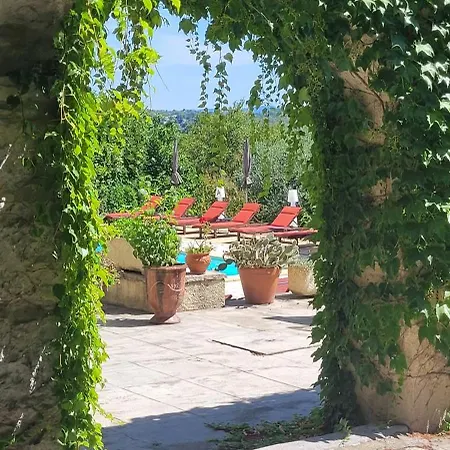 Apartmán Le Domaine Du Soulier -gite Et D'hotes - La Maison Du Gardien Tornac