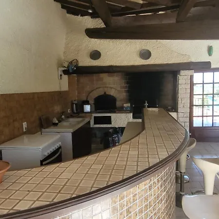 Le Domaine Du Soulier -gite Et D'hotes - La Maison Du Gardien Apartmán *