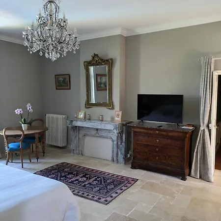 Apartmán Le Domaine Du Soulier -gite Et D'hotes - La Maison Du Gardien Tornac