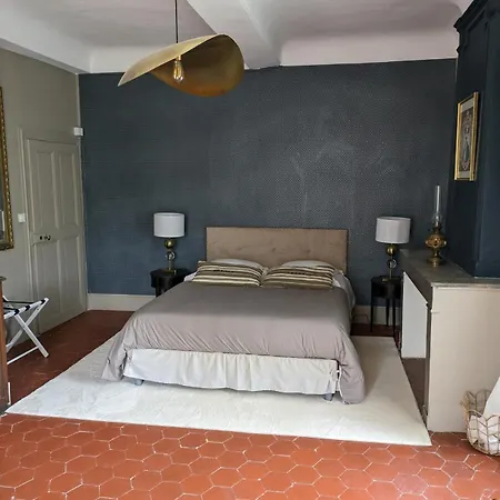 Le Domaine Du Soulier -gite Et D'hotes - La Maison Du Gardien
