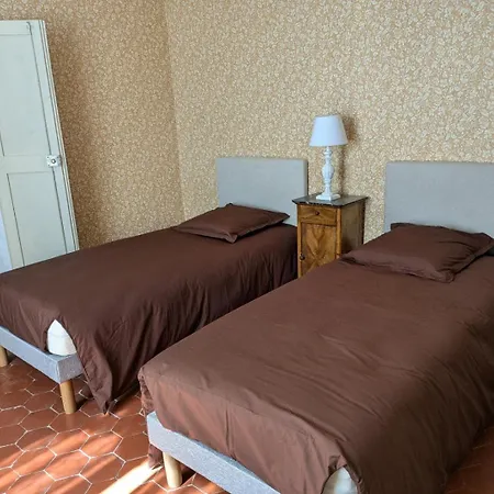 Le Domaine Du Soulier -gite Et D'hotes - La Maison Du Gardien Apartmán Tornac