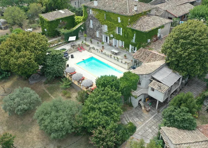 Apartman Le Domaine Du Soulier -gite Et D'hotes - La Maison Du Gardien