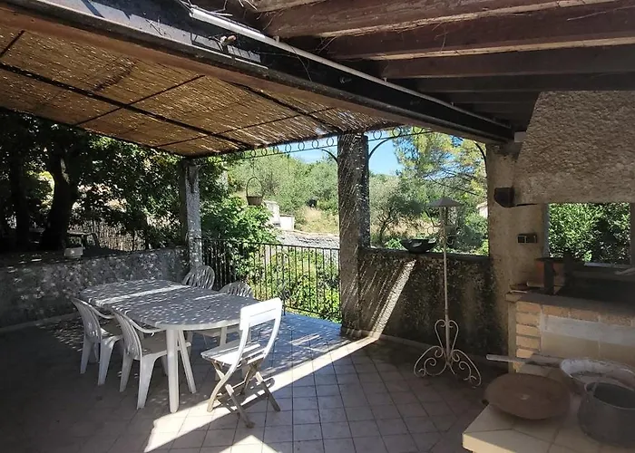 Le Domaine Du Soulier -gite Et D'hotes - La Maison Du Gardien *