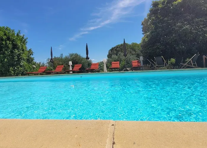 Le Domaine Du Soulier -gite Et D'hotes - La Maison Du Gardien Apartman