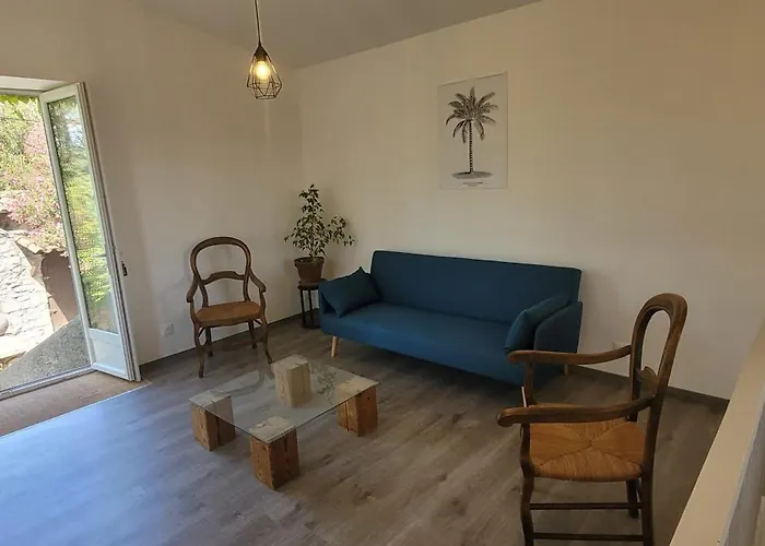 Apartman Le Domaine Du Soulier -gite Et D'hotes - La Maison Du Gardien