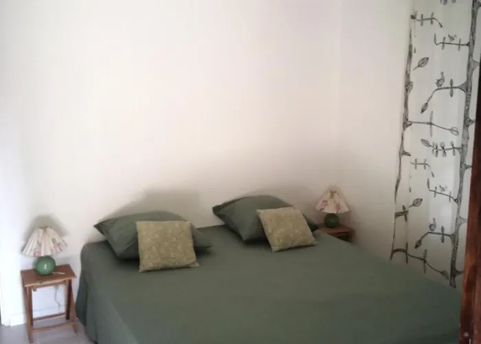 Le Domaine Du Soulier -gite Et D'hotes - La Maison Du Gardien Apartman