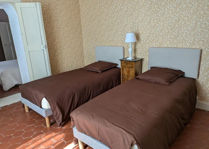 Le Domaine Du Soulier -gite Et D'hotes - La Maison Du Gardien Apartman Tornac
