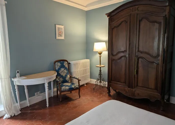 Le Domaine Du Soulier -gite Et D'hotes - La Maison Du Gardien Apartman Tornac