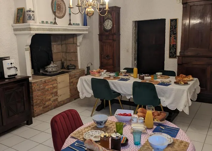 Apartman Le Domaine Du Soulier -gite Et D'hotes - La Maison Du Gardien